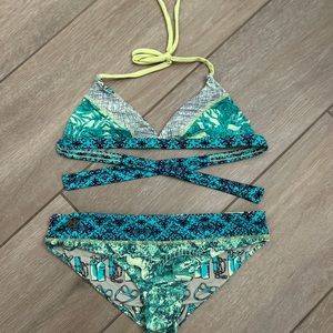 Maaji bikini, M top S bottom